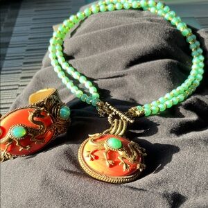 Vibrant artistic Beaded Necklace and Bracelet Set